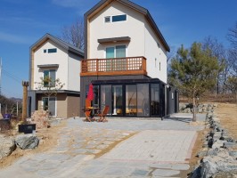 안성시 대덕면 단독주택휀스  테라창살04-11  돌위시공  경사  단차  자연석위 휀스시공