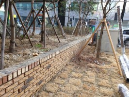 합성목재 가림막 WS-1002 (기초매립형, 높이2.0,공원옆휀스, 상가옆휀스, 신축건물휀스)