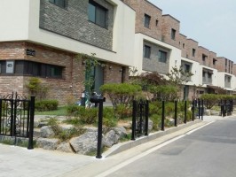 오산소재 전원주택단지내 테라창살04-11 +출입 외문 + 출입쌍문(특수) 경계석 단차