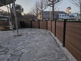 부여 전원주택휀스 합성목재가림막 W-4000 + 기존설치구역에 프라이버시라텍스