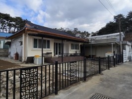 충북 청주 전원주택휀스 테라마스터 + 블랙메쉬휀스 + 메쉬가림판, 테라창살04-11 출입4쪽문)