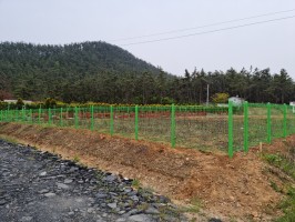 태안군 소원면 메쉬휀스+메쉬출입4쪽문 (기초매립형, 연두색, 높이1.2, 출입문0.9용)