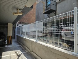 서울서초구 빌라상가주차장휀스 메쉬휀스 2단 (높이0.45,0.6용 2단으로설치 기둥높이1.18)